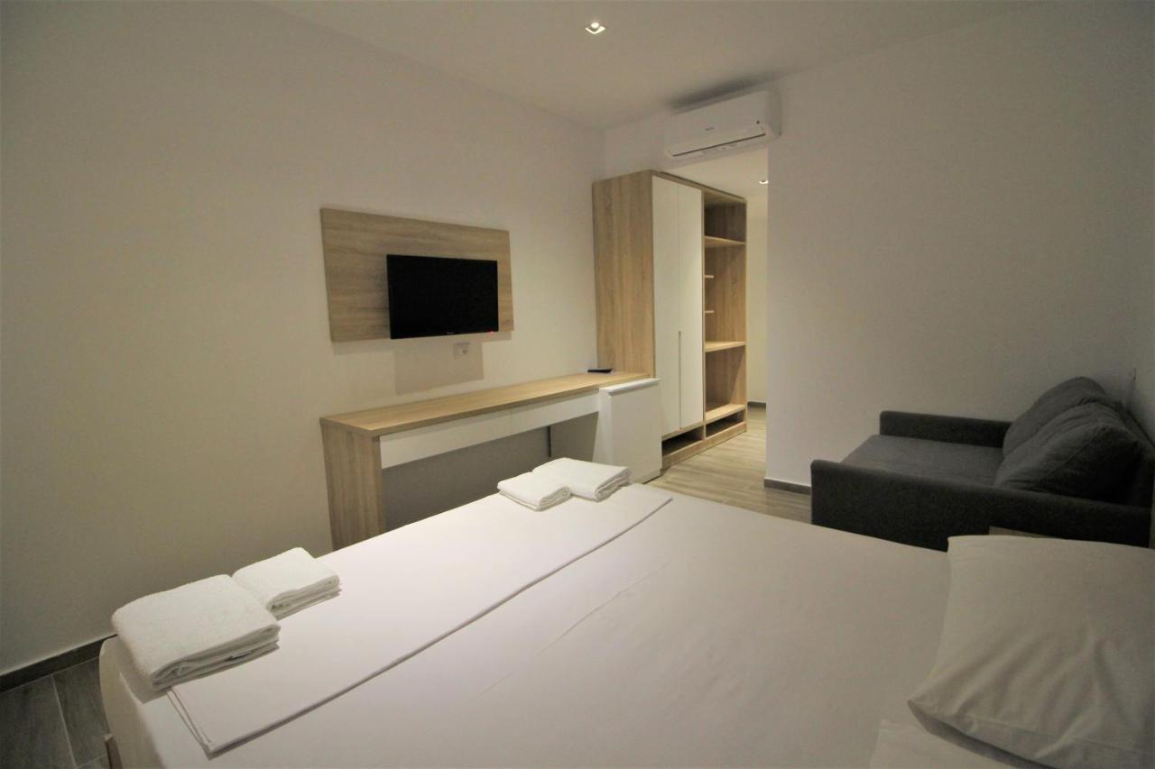 Hotel Ksamili ภายนอก รูปภาพ