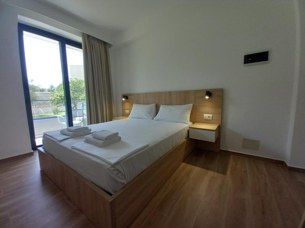 Hotel Ksamili ภายนอก รูปภาพ