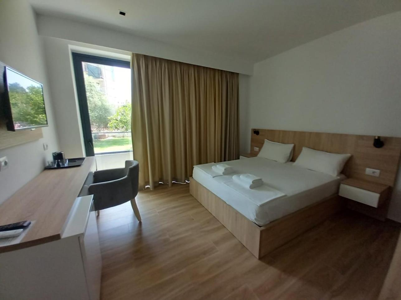 Hotel Ksamili ภายนอก รูปภาพ