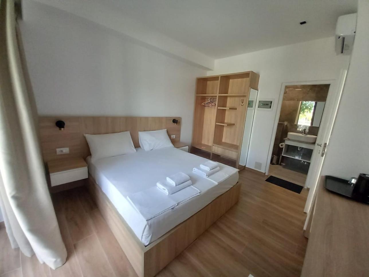 Hotel Ksamili ภายนอก รูปภาพ